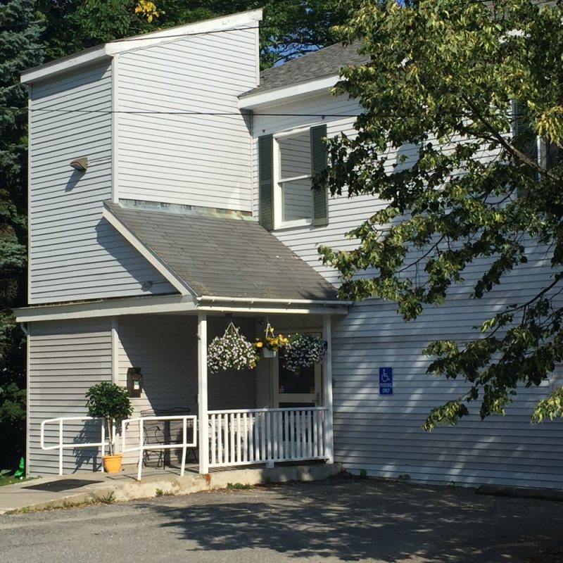 Pet Friendly Lodging Near Ellsworth Me